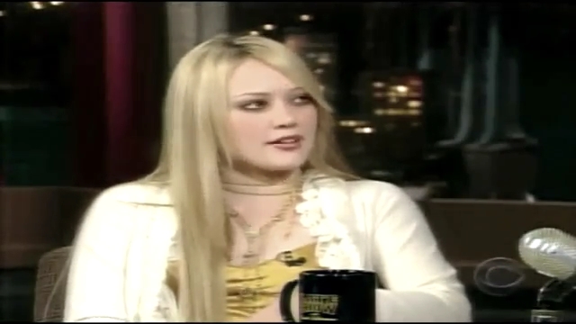 DailyDuff_dot_nl-2004Late_ShowWithDavidLetterman0214.jpg