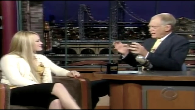 DailyDuff_dot_nl-2004Late_ShowWithDavidLetterman0245.jpg DailyDuff_dot_nl-2004Late_ShowWithDavidLetterman0245.jpg