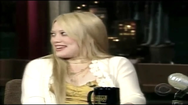 DailyDuff_dot_nl-2004Late_ShowWithDavidLetterman0406.jpg
