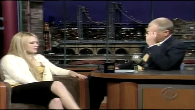 DailyDuff_dot_nl-2004Late_ShowWithDavidLetterman0427.jpg