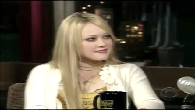 DailyDuff_dot_nl-2004Late_ShowWithDavidLetterman0429.jpg