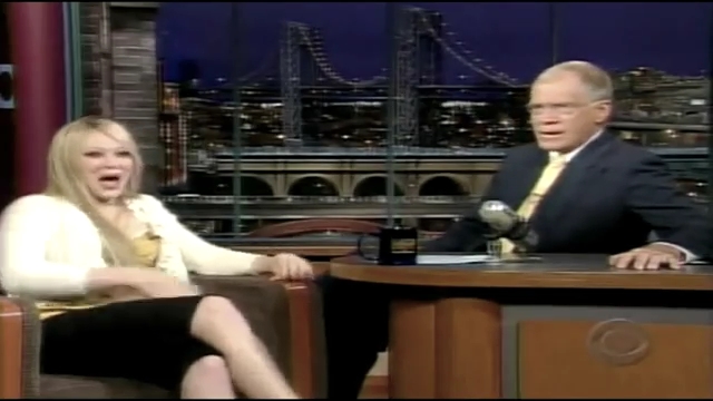 DailyDuff_dot_nl-2004Late_ShowWithDavidLetterman0457.jpg