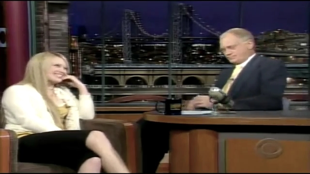 DailyDuff_dot_nl-2004Late_ShowWithDavidLetterman0462.jpg