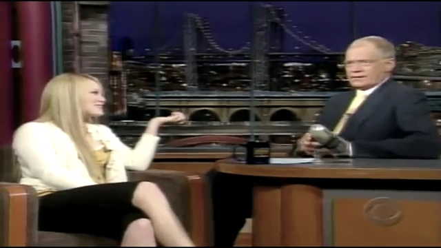 DailyDuff_dot_nl-2004Late_ShowWithDavidLetterman0465.jpg