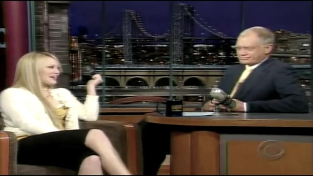 DailyDuff_dot_nl-2004Late_ShowWithDavidLetterman0469.jpg