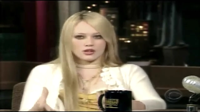 DailyDuff_dot_nl-2004Late_ShowWithDavidLetterman0505.jpg