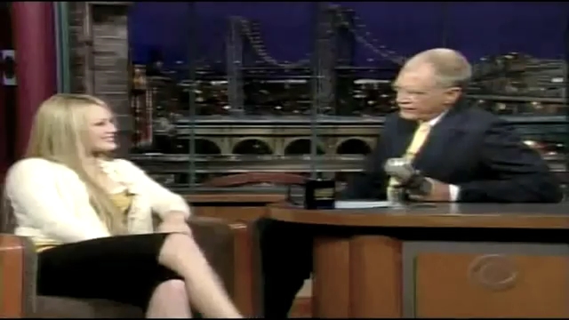 DailyDuff_dot_nl-2004Late_ShowWithDavidLetterman0509.jpg