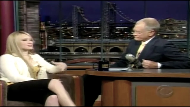 DailyDuff_dot_nl-2004Late_ShowWithDavidLetterman0611.jpg