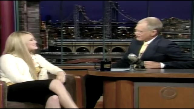DailyDuff_dot_nl-2004Late_ShowWithDavidLetterman0619.jpg DailyDuff_dot_nl-2004Late_ShowWithDavidLetterman0619.jpg