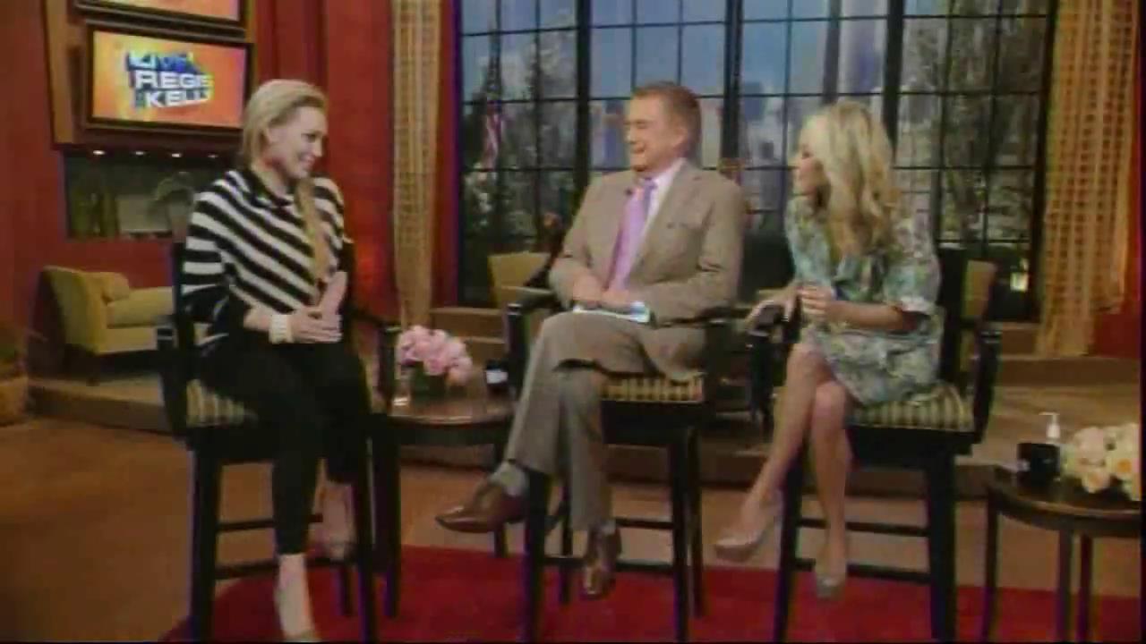 DailyDuff_dot_org__2010LiveWithRegisAndKelly00030.jpg