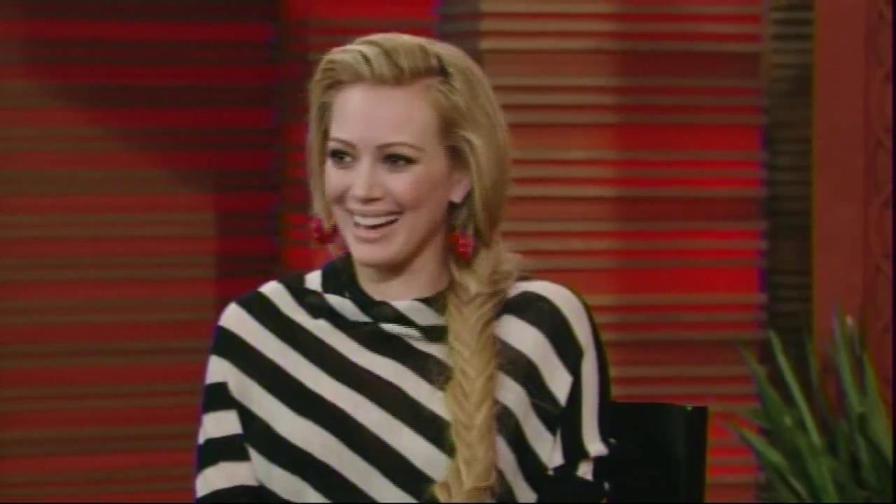 DailyDuff_dot_org__2010LiveWithRegisAndKelly00154.jpg DailyDuff_dot_org__2010LiveWithRegisAndKelly00154.jpg