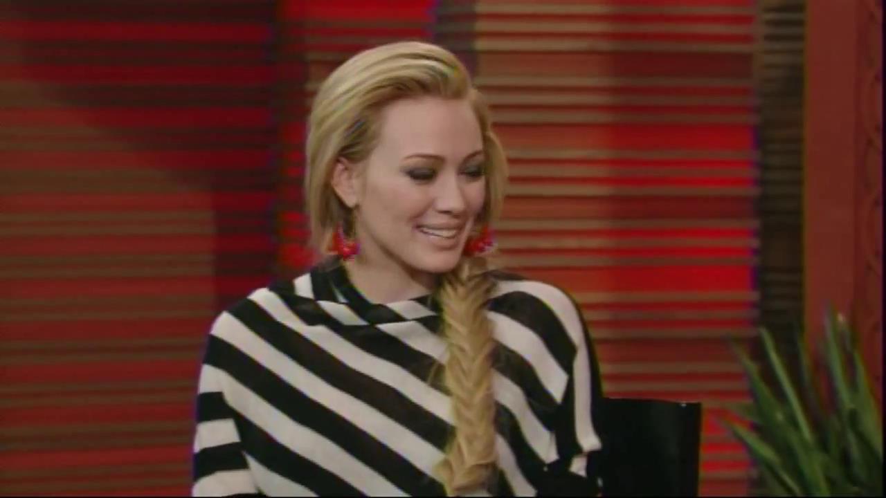 DailyDuff_dot_org__2010LiveWithRegisAndKelly00156.jpg DailyDuff_dot_org__2010LiveWithRegisAndKelly00156.jpg