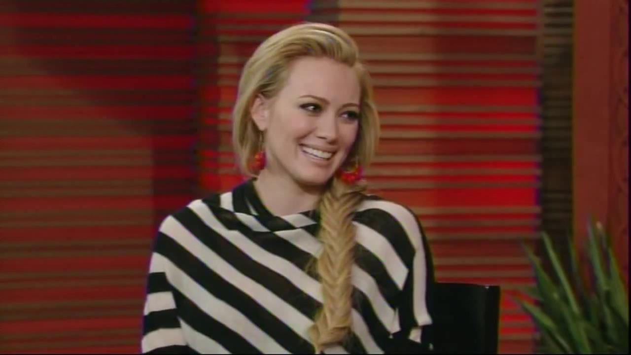 DailyDuff_dot_org__2010LiveWithRegisAndKelly00158.jpg DailyDuff_dot_org__2010LiveWithRegisAndKelly00158.jpg