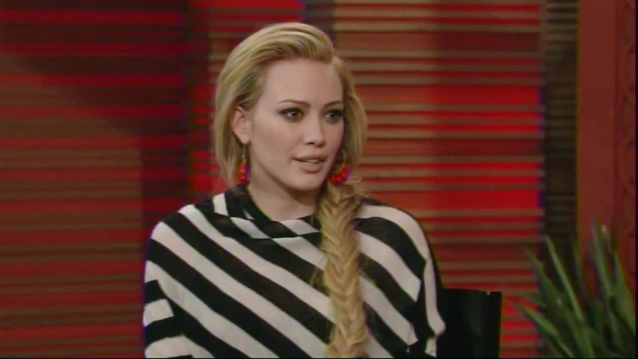 DailyDuff_dot_org__2010LiveWithRegisAndKelly00180.jpg DailyDuff_dot_org__2010LiveWithRegisAndKelly00180.jpg