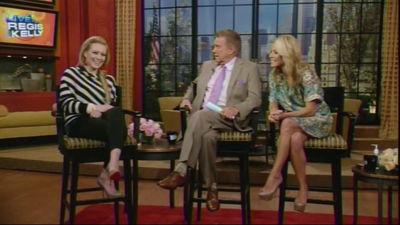 DailyDuff_dot_org__2010LiveWithRegisAndKelly00254.jpg DailyDuff_dot_org__2010LiveWithRegisAndKelly00254.jpg