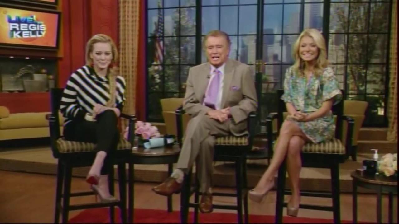 DailyDuff_dot_org__2010LiveWithRegisAndKelly00302.jpg DailyDuff_dot_org__2010LiveWithRegisAndKelly00302.jpg