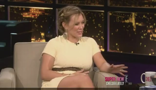 DailyDuff-dot-nl-ChelseaLately0208.jpg