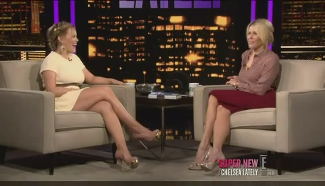 DailyDuff-dot-nl-ChelseaLately0214.jpg