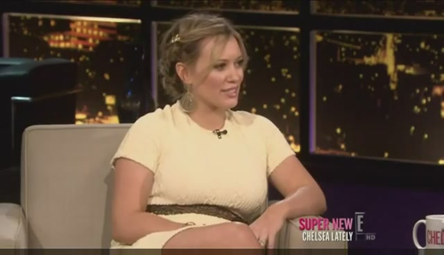DailyDuff-dot-nl-ChelseaLately0317.jpg