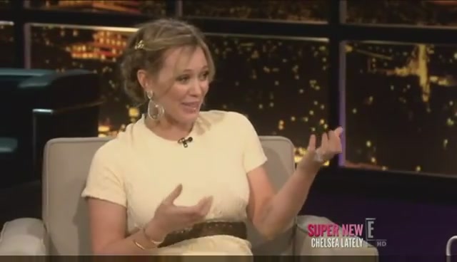 DailyDuff-dot-nl-ChelseaLately0447.jpg