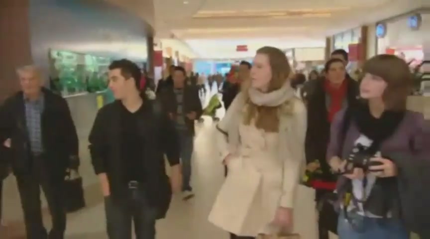 DailyDuff-dot-nl-Februari2011-DeMaandagShow0098.jpg DailyDuff-dot-nl-Februari2011-DeMaandagShow0098.jpg