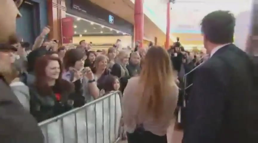 DailyDuff-dot-nl-Februari2011-DeMaandagShow0106.jpg DailyDuff-dot-nl-Februari2011-DeMaandagShow0106.jpg