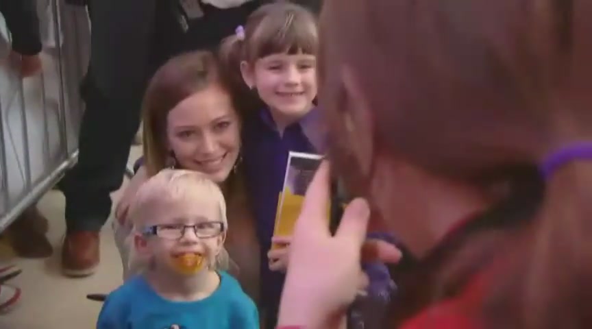 DailyDuff-dot-nl-Februari2011-DeMaandagShow0153.jpg DailyDuff-dot-nl-Februari2011-DeMaandagShow0153.jpg