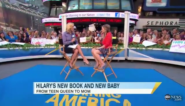 DailyDuff-org-nl-10Oktober2011GoodMorningAmerica0043.jpg DailyDuff-org-nl-10Oktober2011GoodMorningAmerica0043.jpg