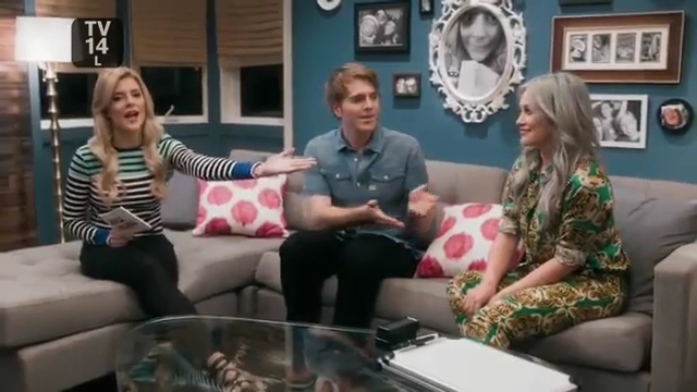 DailyDuff-dot-nl_TheGraceHelbigShow0436.jpg DailyDuff-dot-nl_TheGraceHelbigShow0436.jpg