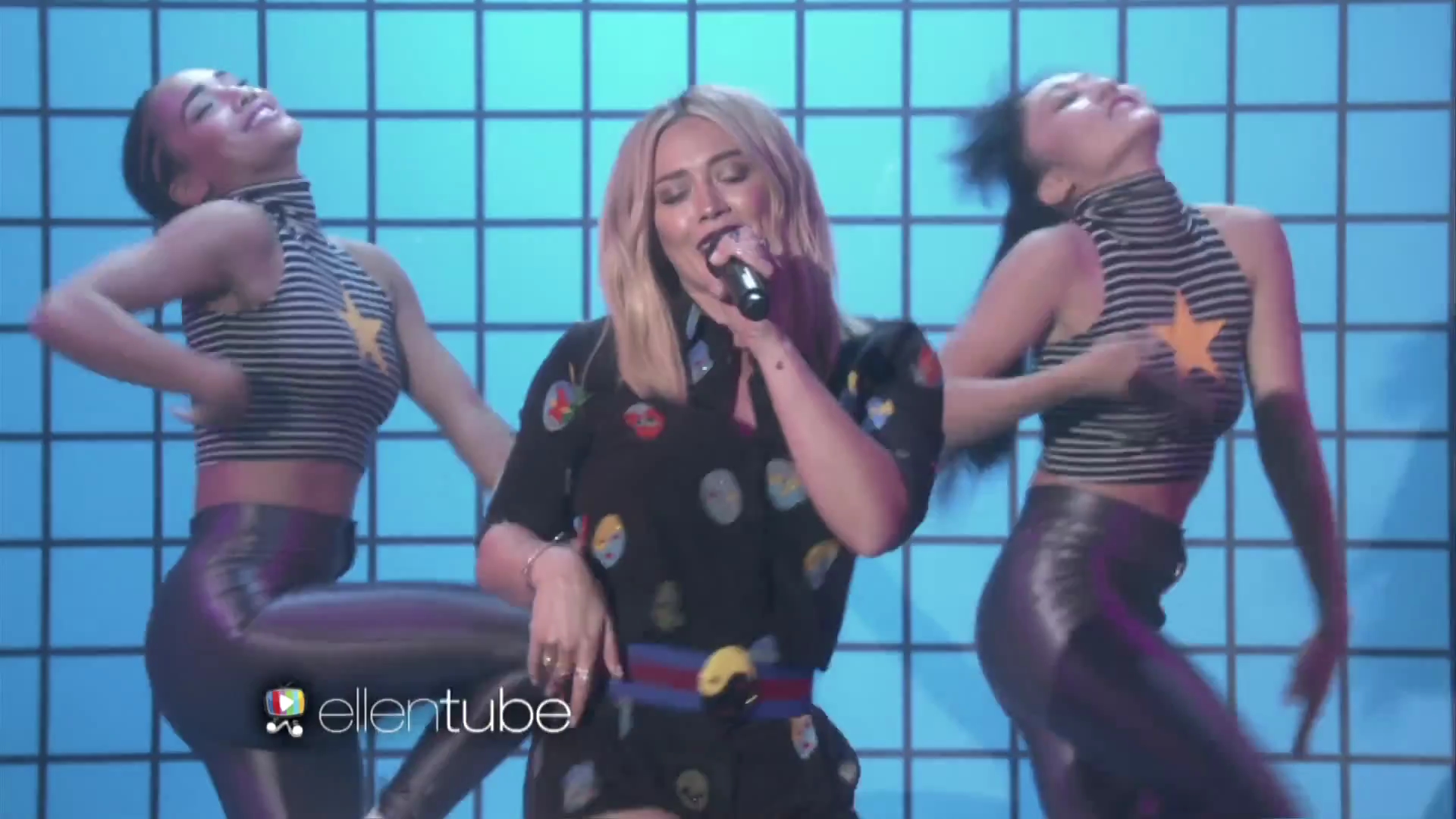 DailyDuff-dot-nl_2015Ellen-PreformingSparks0053.jpg DailyDuff-dot-nl_2015Ellen-PreformingSparks0053.jpg