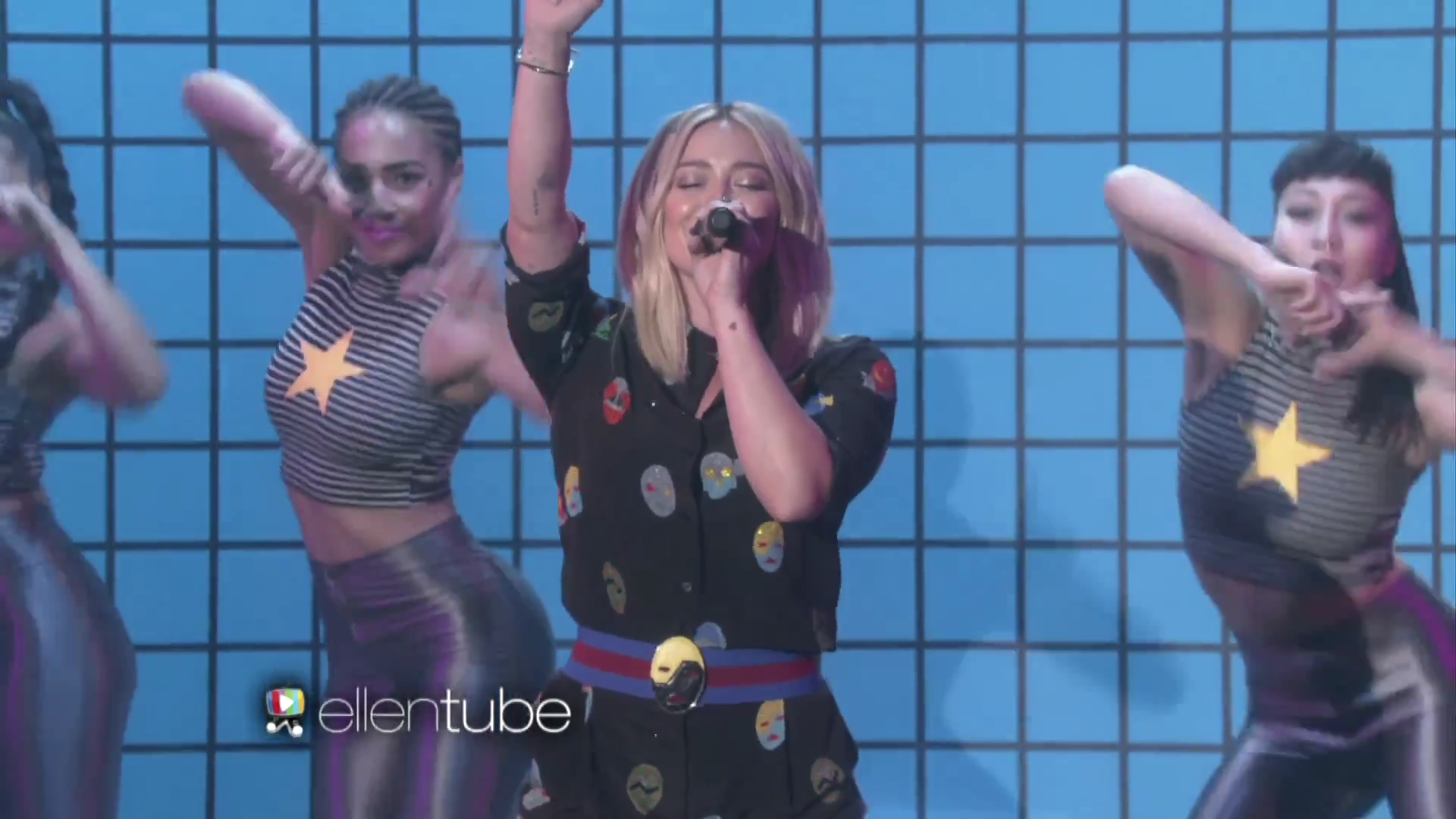 DailyDuff-dot-nl_2015Ellen-PreformingSparks0057.jpg DailyDuff-dot-nl_2015Ellen-PreformingSparks0057.jpg