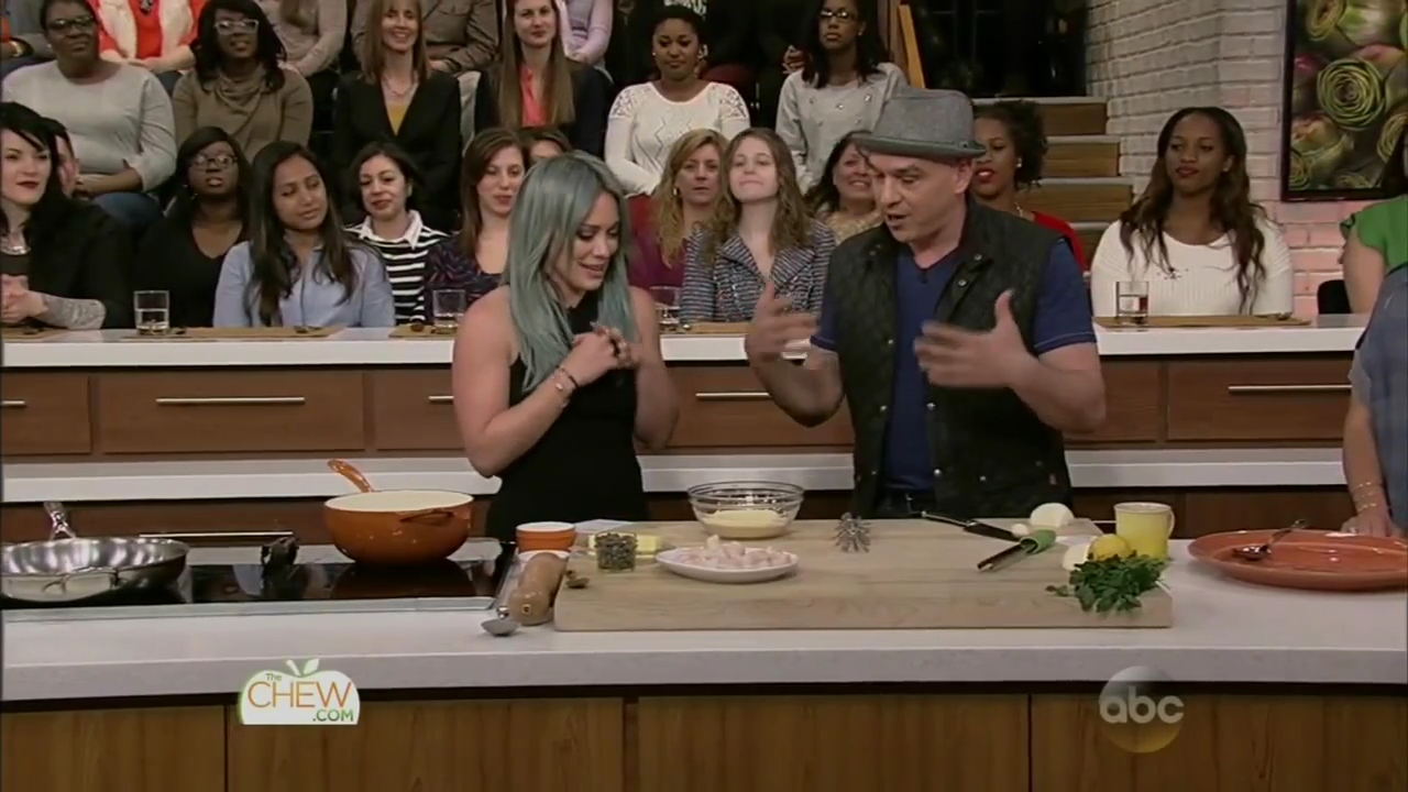 DailyDuff-dot-nl_2015TheChew0116.jpg DailyDuff-dot-nl_2015TheChew0116.jpg