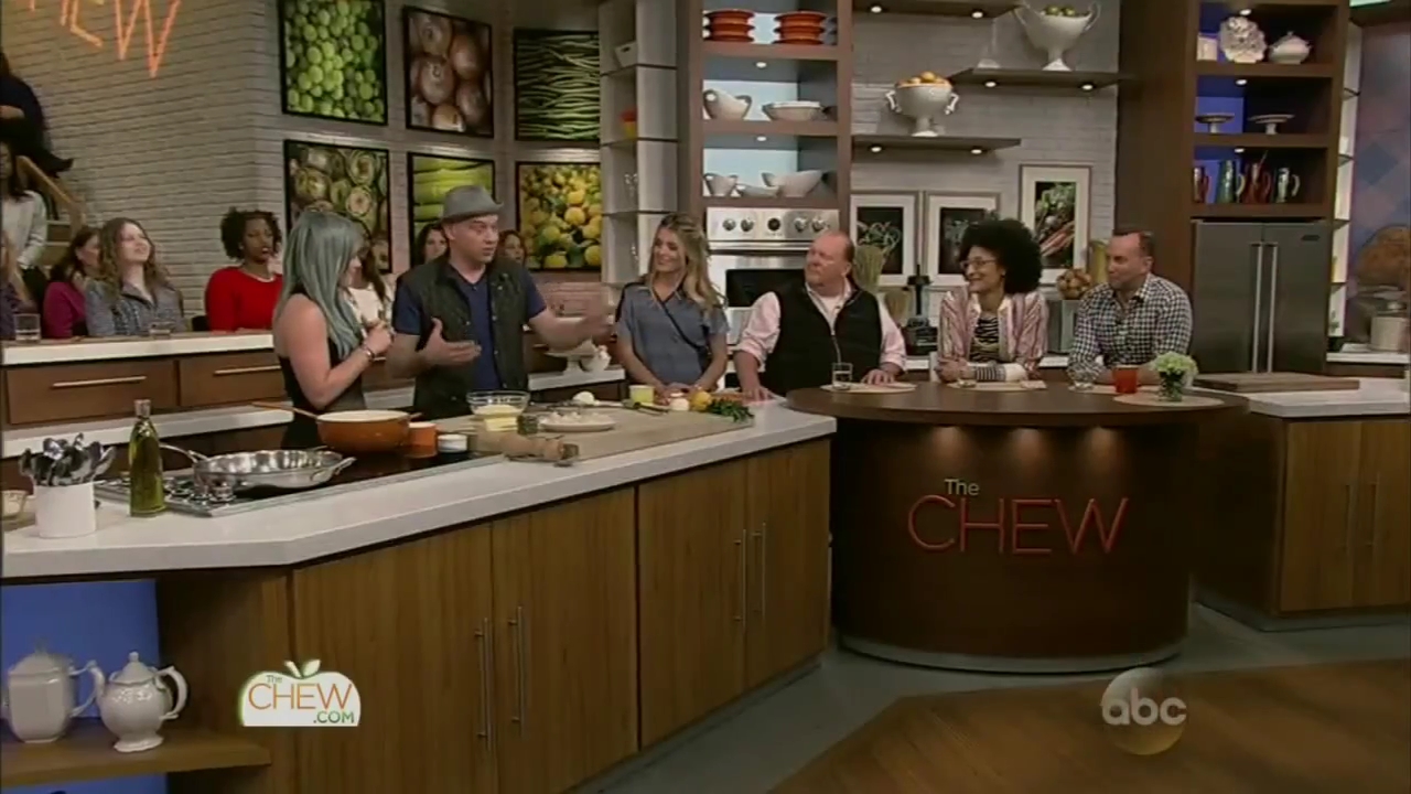DailyDuff-dot-nl_2015TheChew0120.jpg