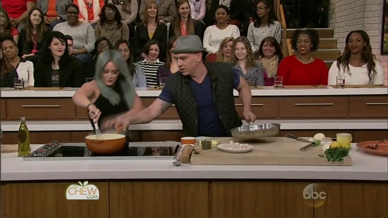 DailyDuff-dot-nl_2015TheChew0215.jpg DailyDuff-dot-nl_2015TheChew0215.jpg