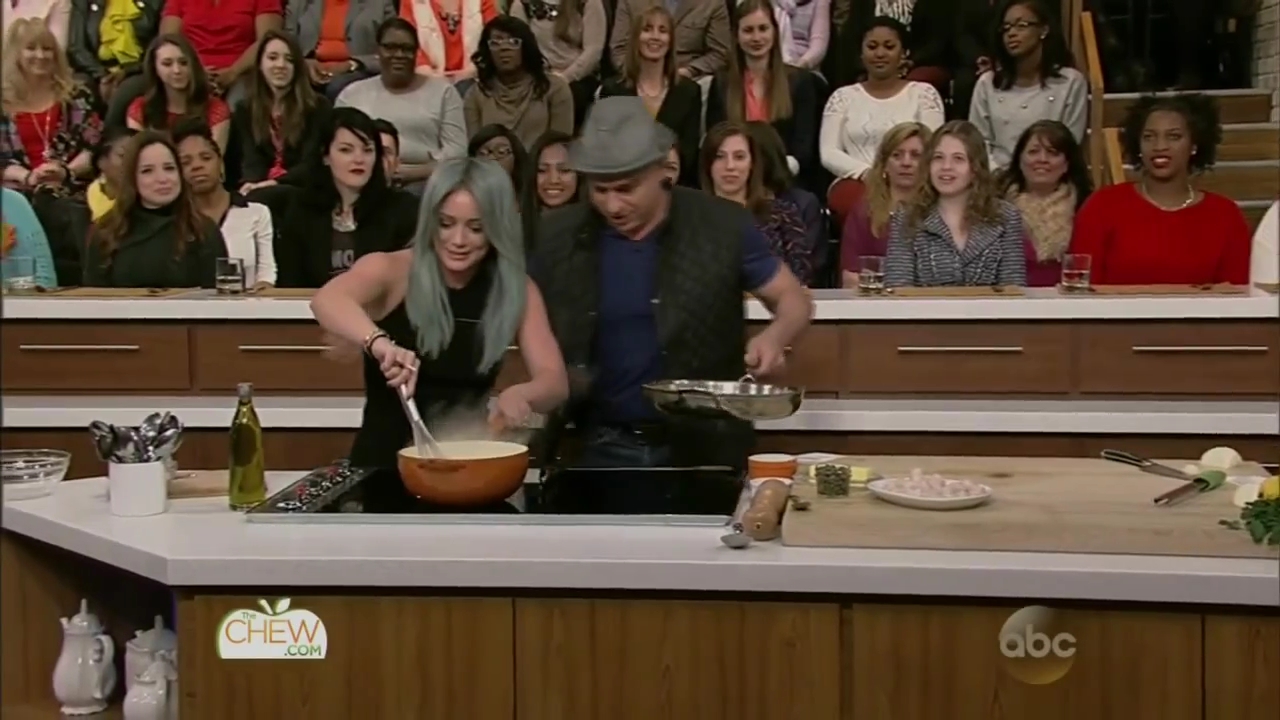 DailyDuff-dot-nl_2015TheChew0217.jpg DailyDuff-dot-nl_2015TheChew0217.jpg