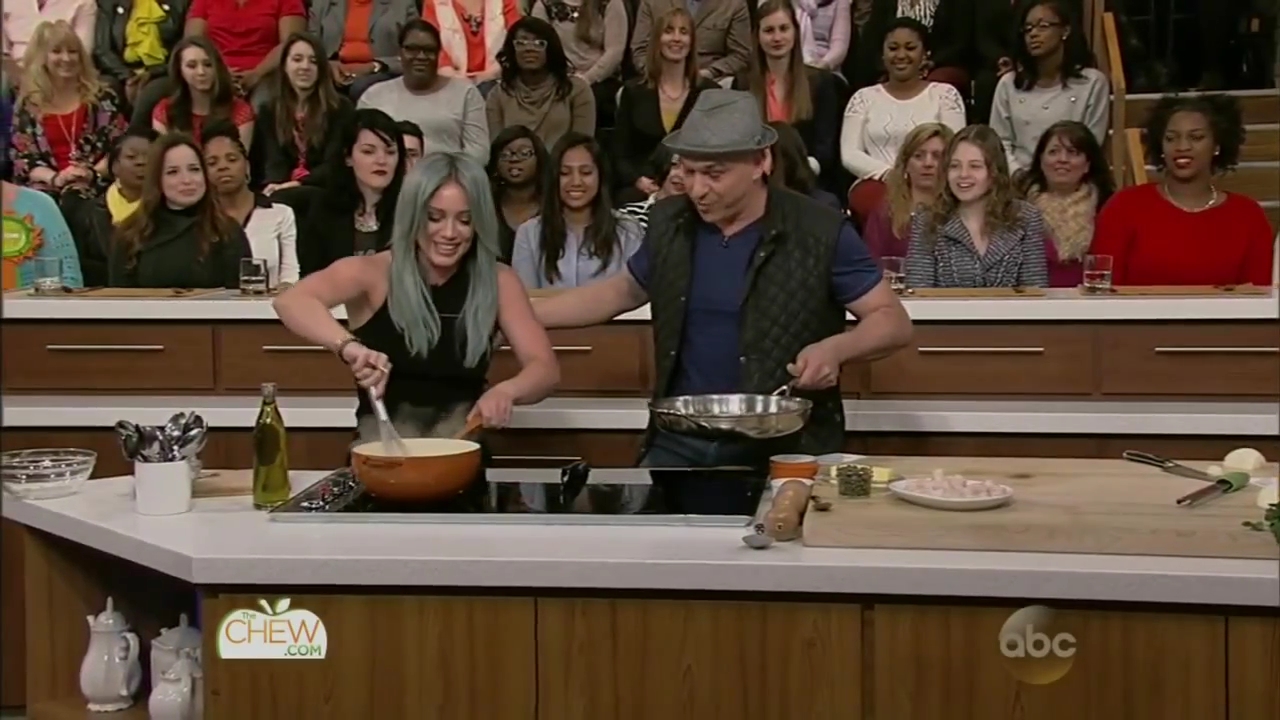 DailyDuff-dot-nl_2015TheChew0218.jpg