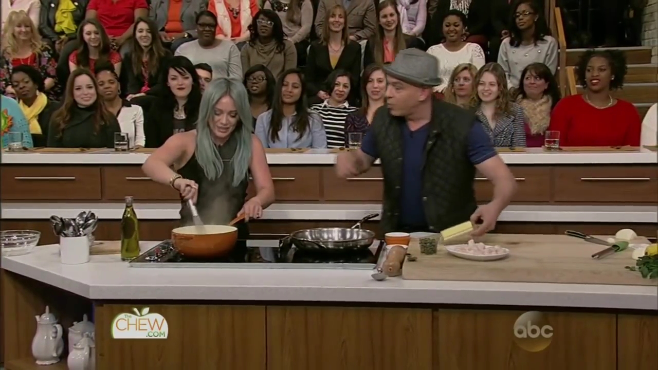 DailyDuff-dot-nl_2015TheChew0222.jpg