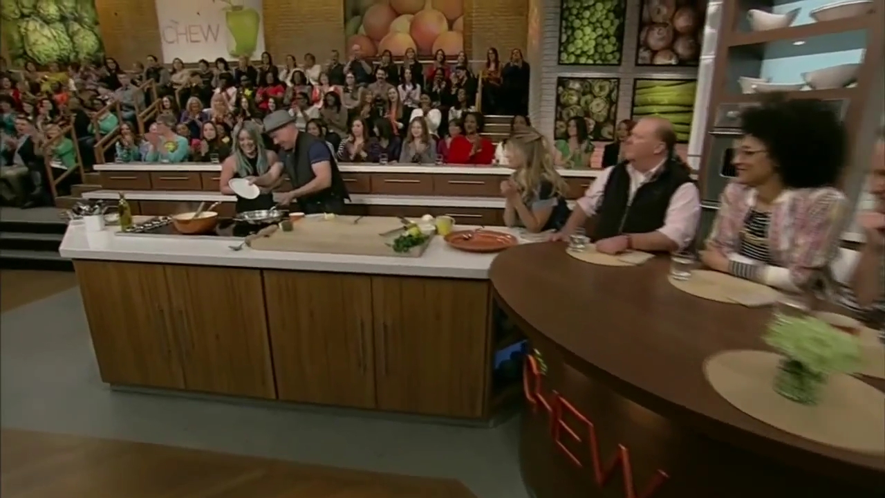 DailyDuff-dot-nl_2015TheChew0298.jpg DailyDuff-dot-nl_2015TheChew0298.jpg