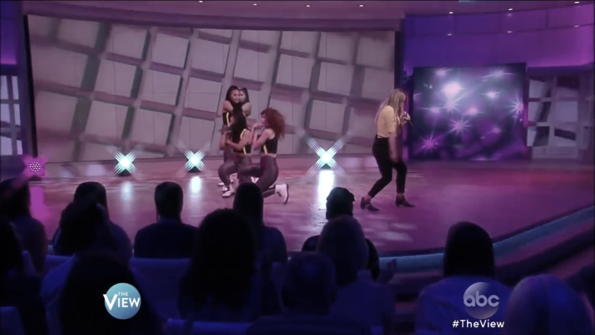 DailyDuff_dot_nl-19juni2015-TheView0606.jpg DailyDuff_dot_nl-19juni2015-TheView0606.jpg