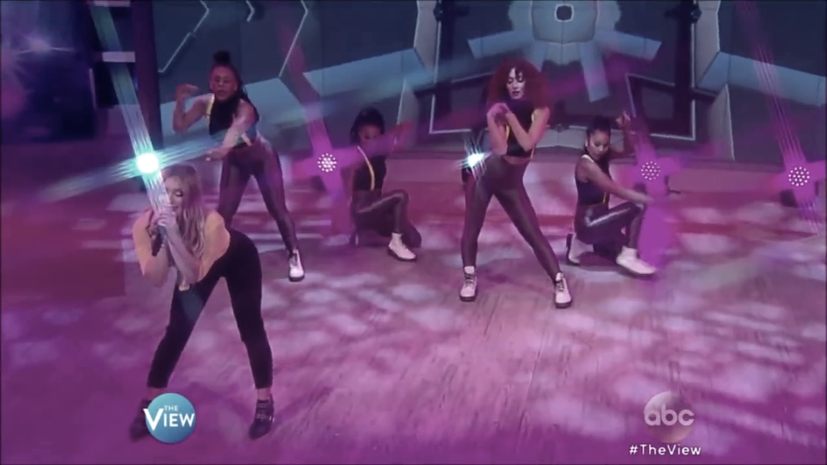 DailyDuff_dot_nl-19juni2015-TheView0625.jpg DailyDuff_dot_nl-19juni2015-TheView0625.jpg