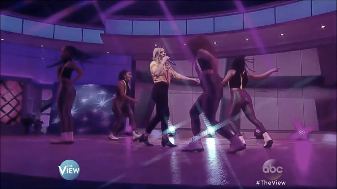 DailyDuff_dot_nl-19juni2015-TheView0646.jpg DailyDuff_dot_nl-19juni2015-TheView0646.jpg