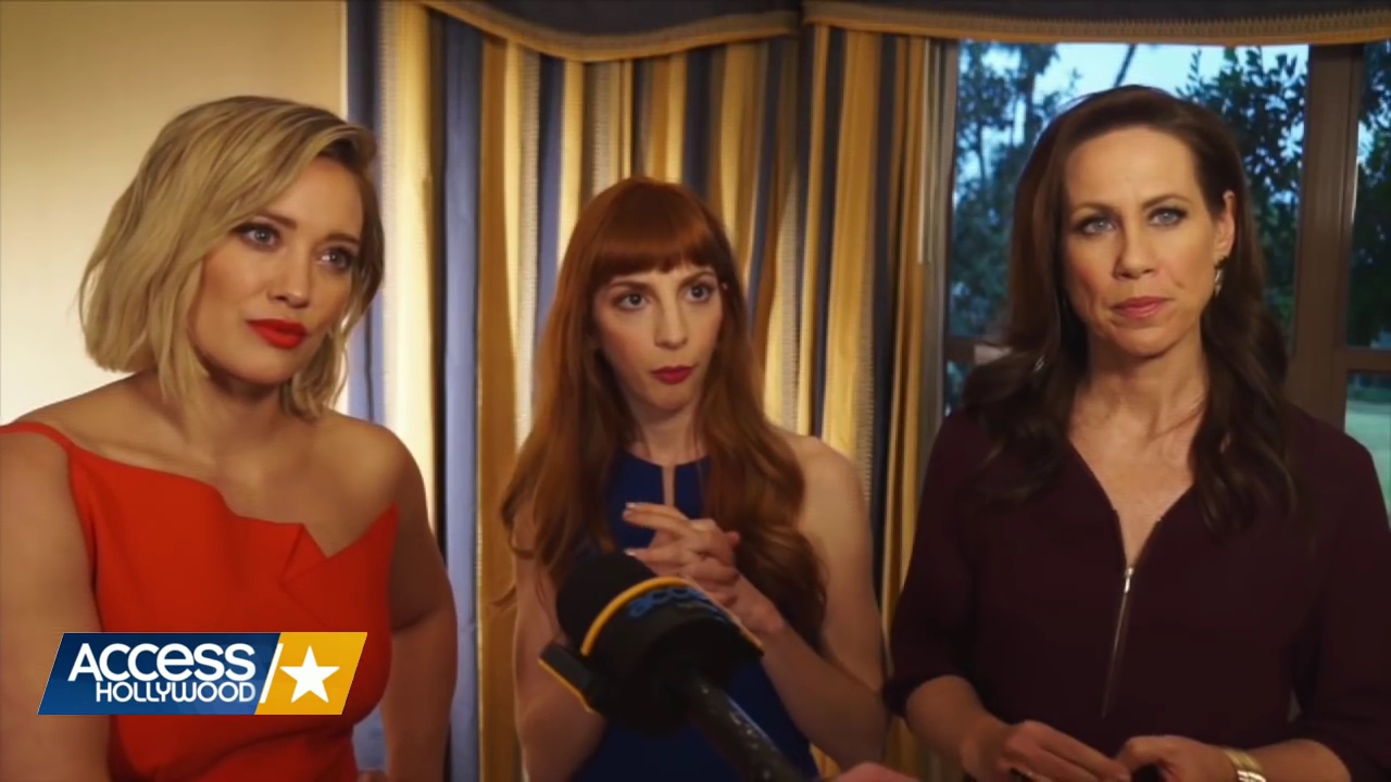 DailyDuff-dot-NL-6januari2016AccesHollywood0001.jpg