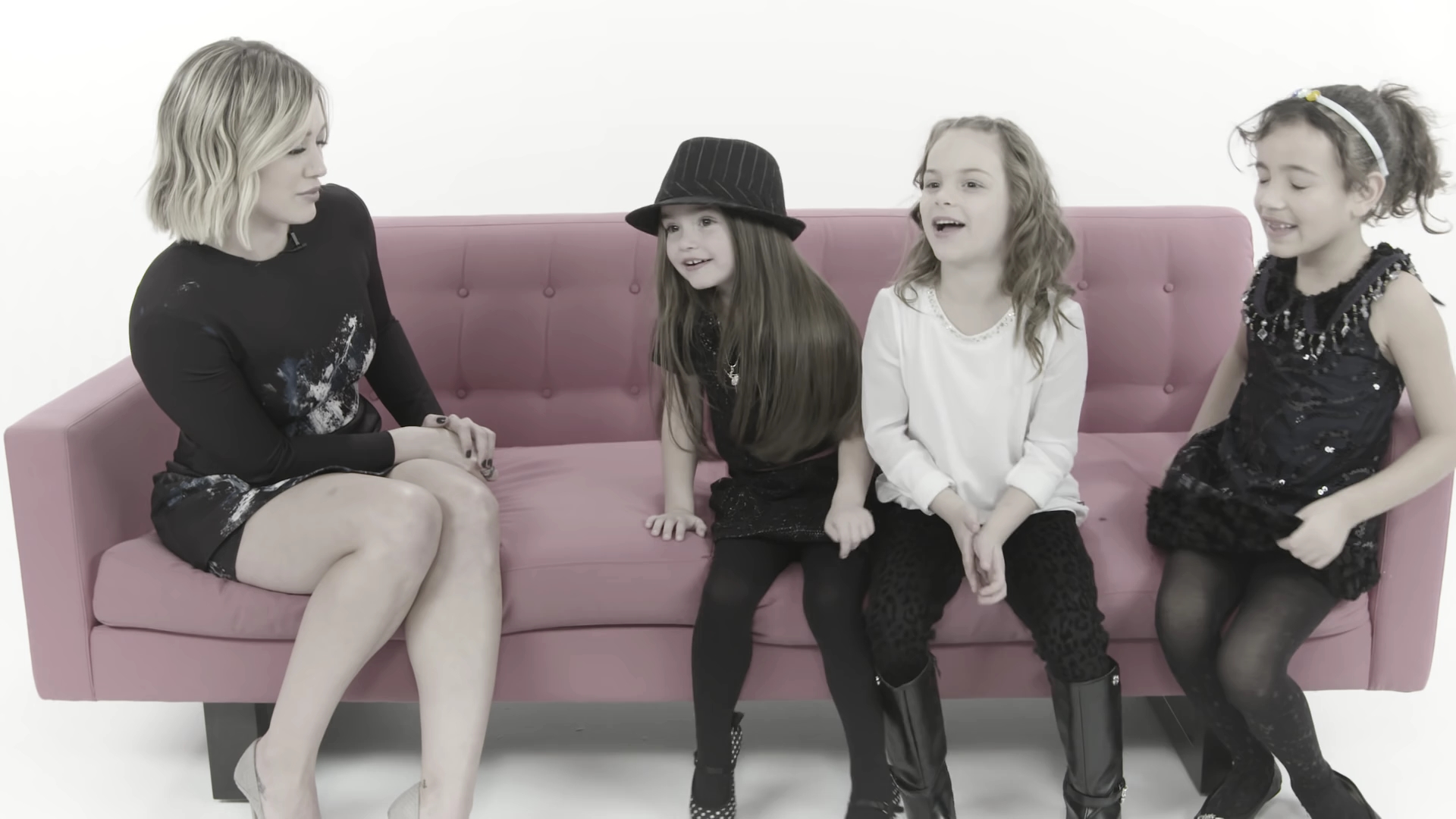 DailyDuff_dot_nl-2016Cosmopolitan-com_LittleGirlsGiveHilaryDuffAdvice0194.jpg