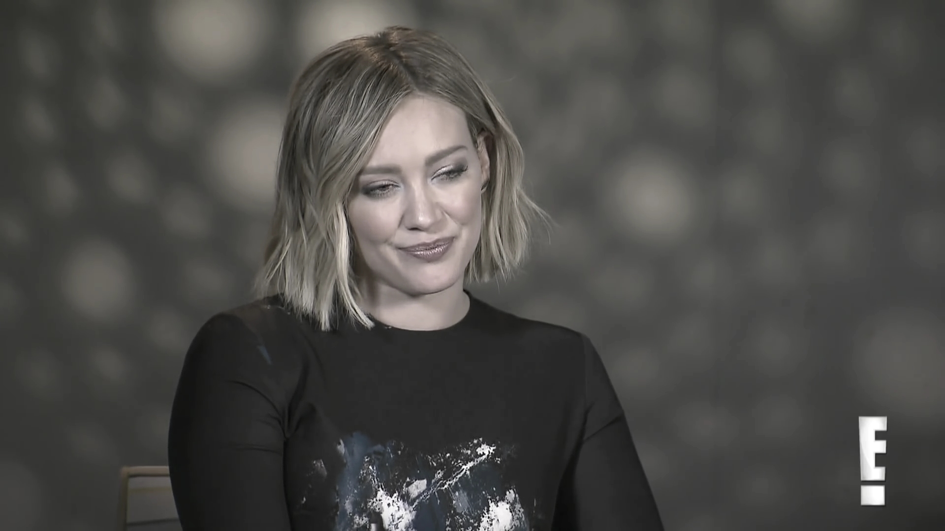 DailyDuff_dot_nl-2016Enews_HilaryDuffCantDecideBetweenMusicorMotherhood0008.jpg