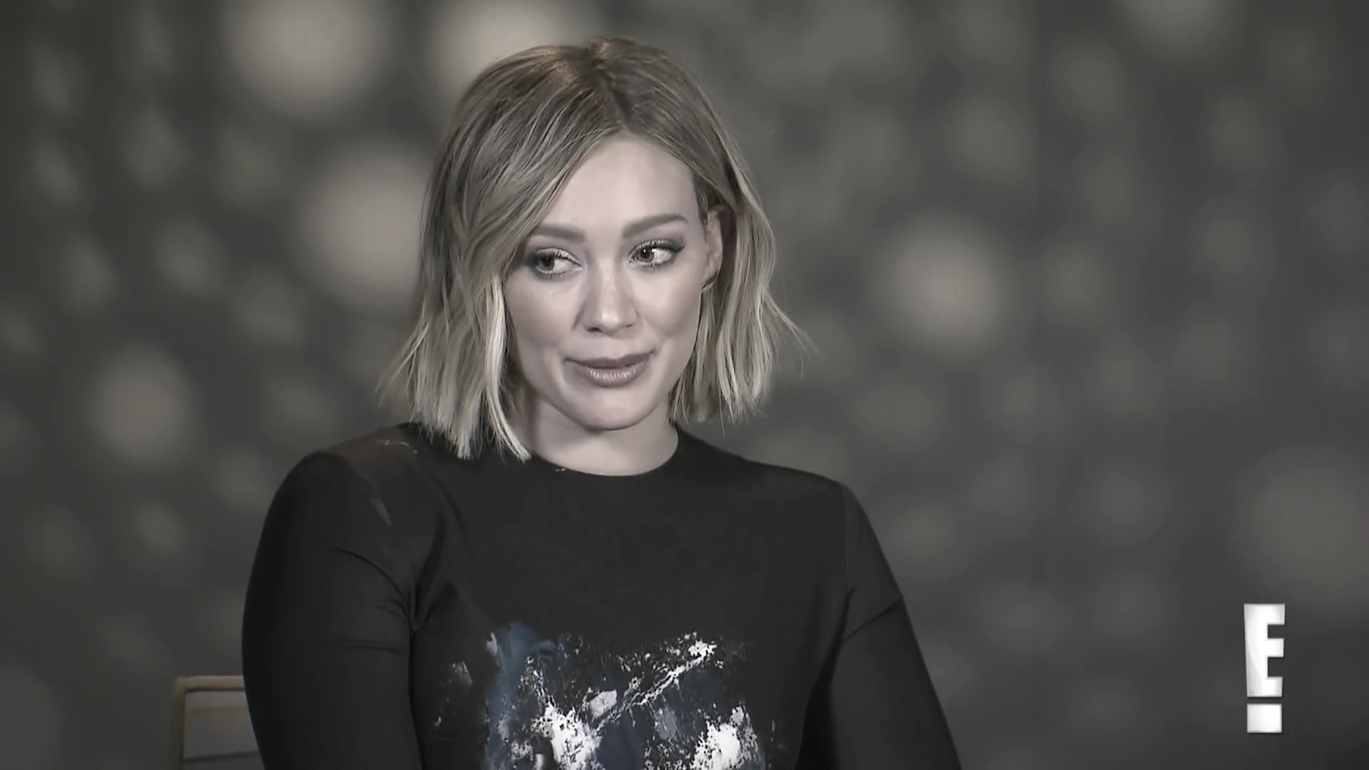 DailyDuff_dot_nl-2016Enews_HilaryDuffCantDecideBetweenMusicorMotherhood0009.jpg