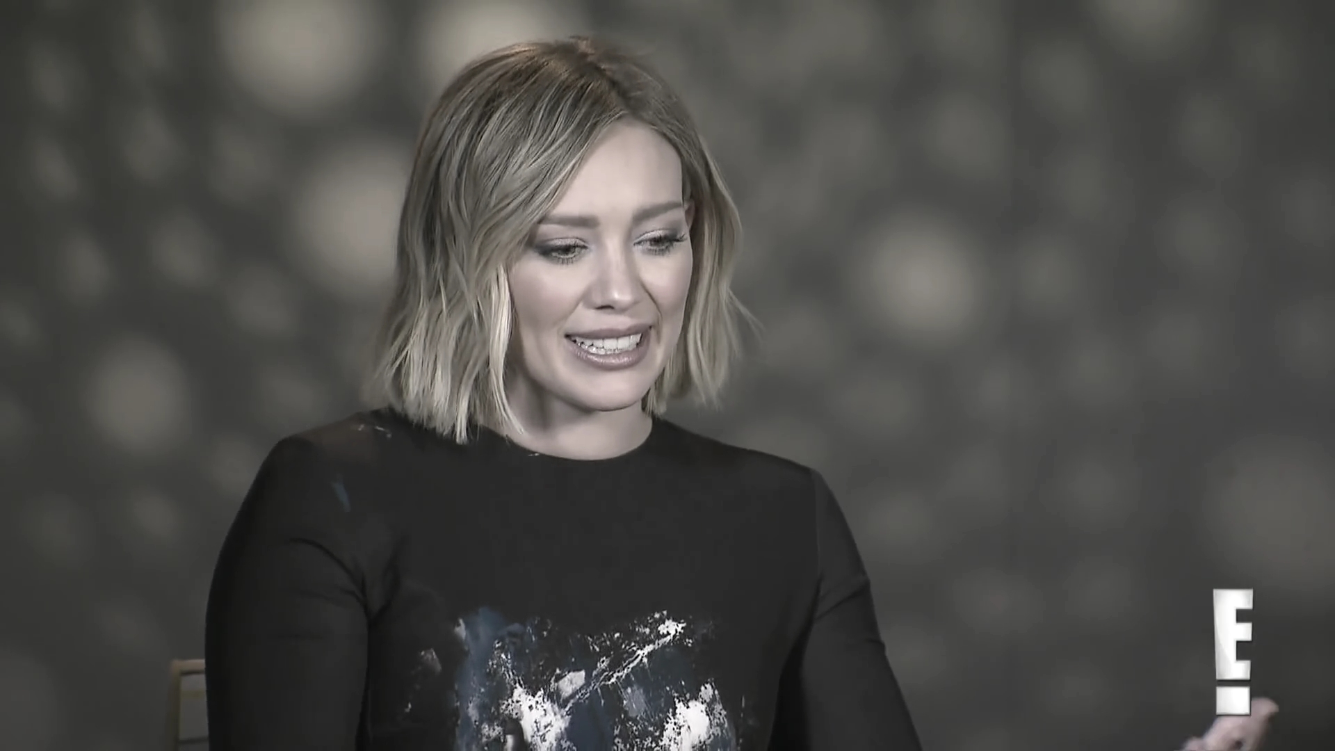 DailyDuff_dot_nl-2016Enews_HilaryDuffCantDecideBetweenMusicorMotherhood0026.jpg