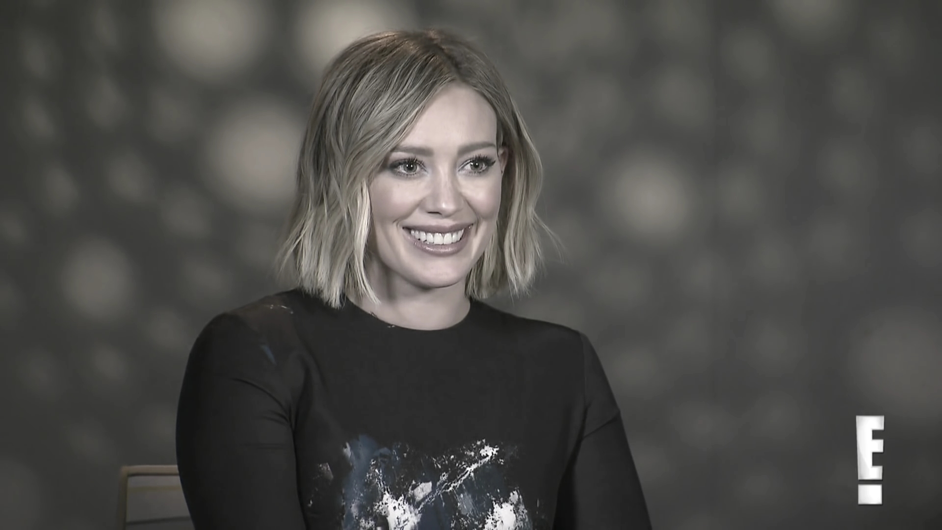 DailyDuff_dot_nl-2016Enews_HilaryDuffCantDecideBetweenMusicorMotherhood0047.jpg