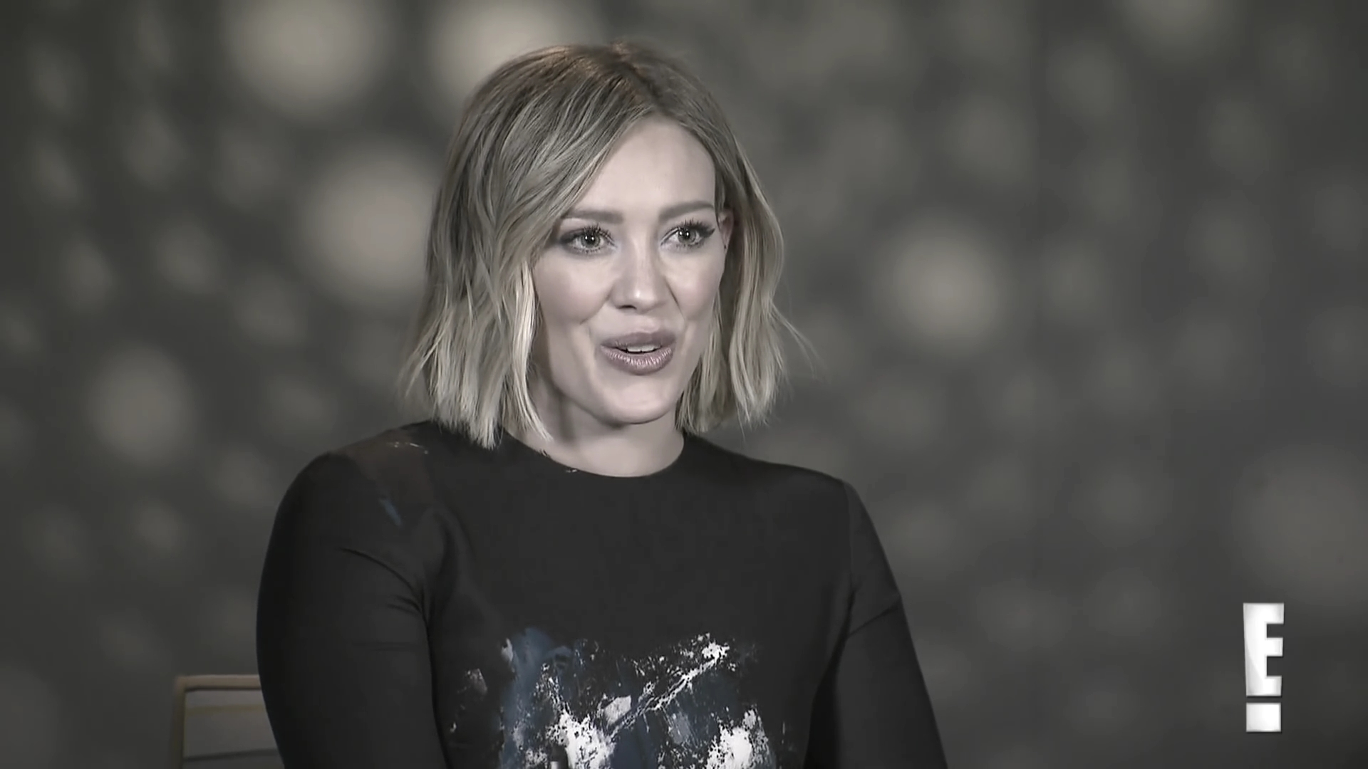 DailyDuff_dot_nl-2016Enews_HilaryDuffCantDecideBetweenMusicorMotherhood0048.jpg
