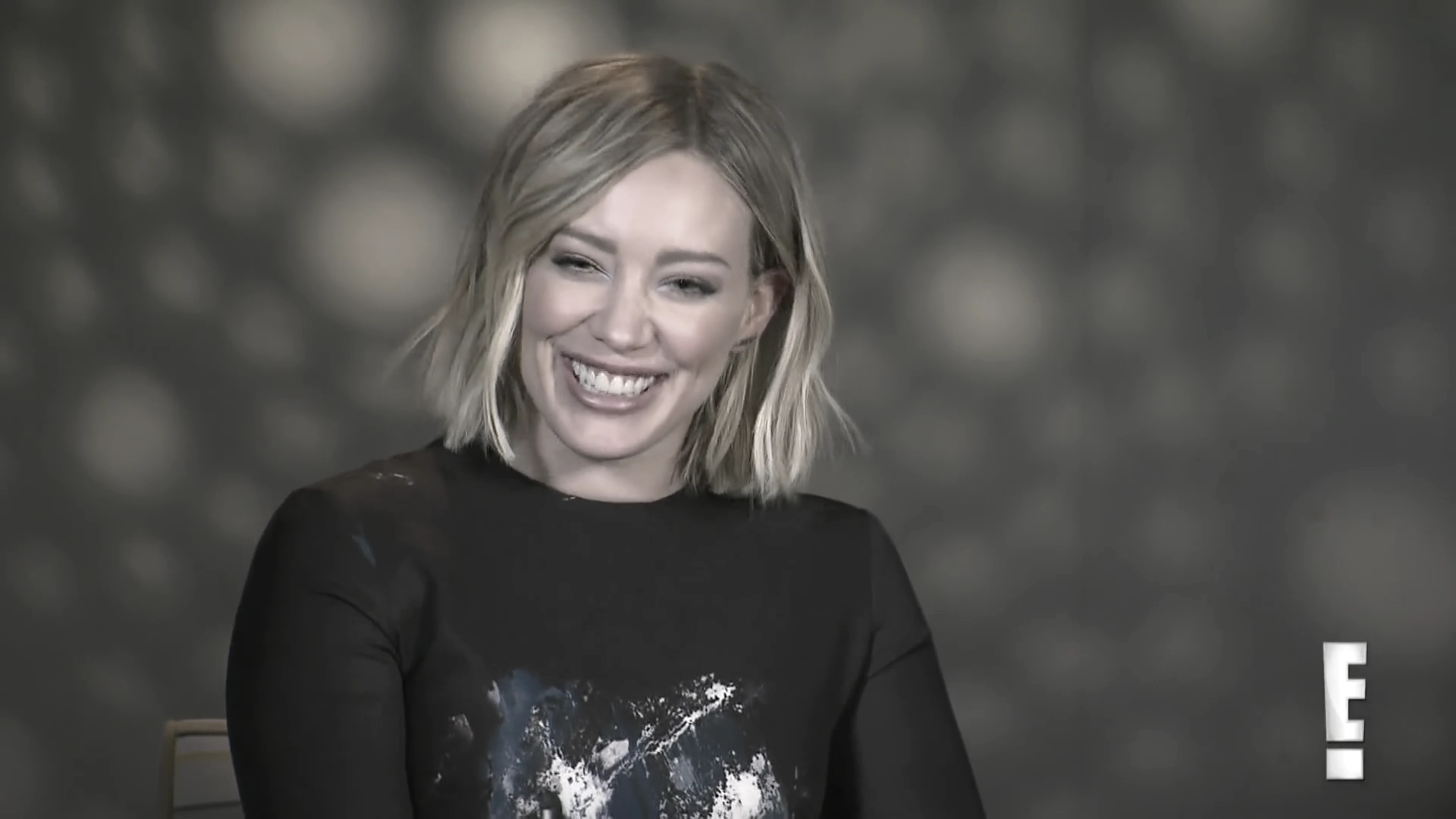DailyDuff_dot_nl-2016Enews_HilaryDuffCantDecideBetweenMusicorMotherhood0061.jpg