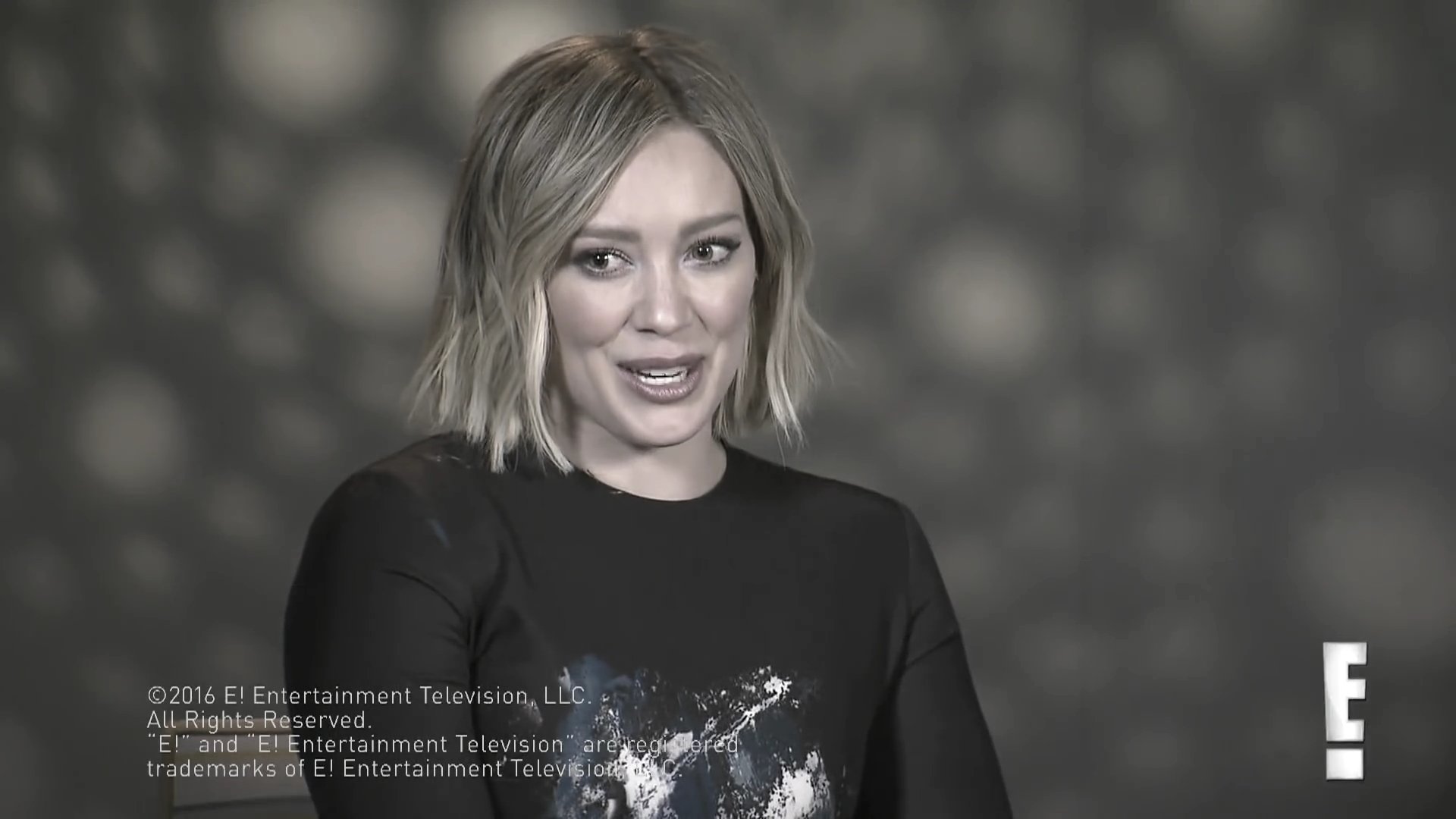DailyDuff_dot_nl-2016Enews_HilaryDuffCantDecideBetweenMusicorMotherhood0069.jpg